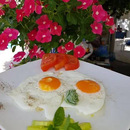 George 2* Limenas (Thasos)