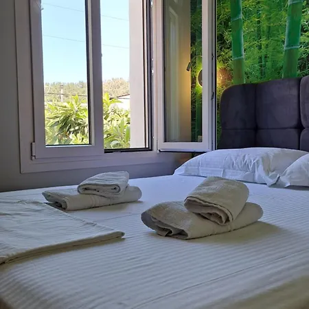 Hotel George 2*