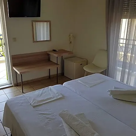 George Hotel 2*
