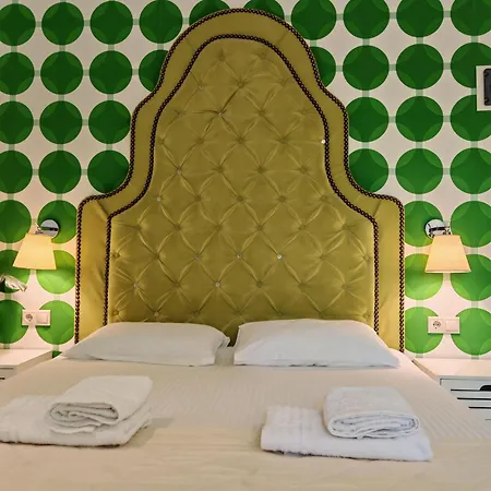 Hotel George